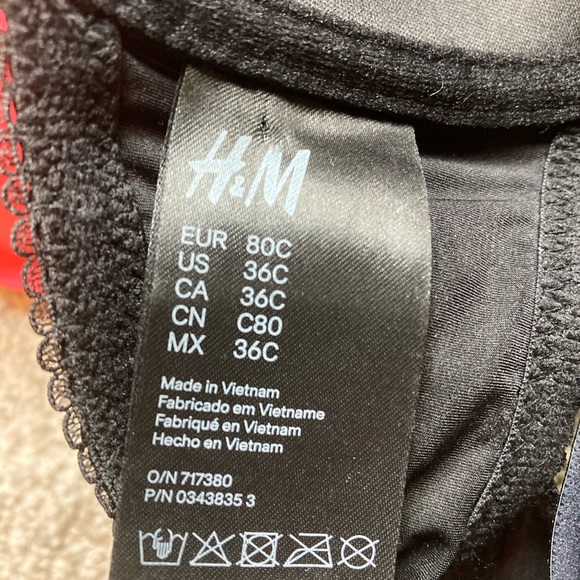 2 Bras - Size 36C - Picture 3 of 3